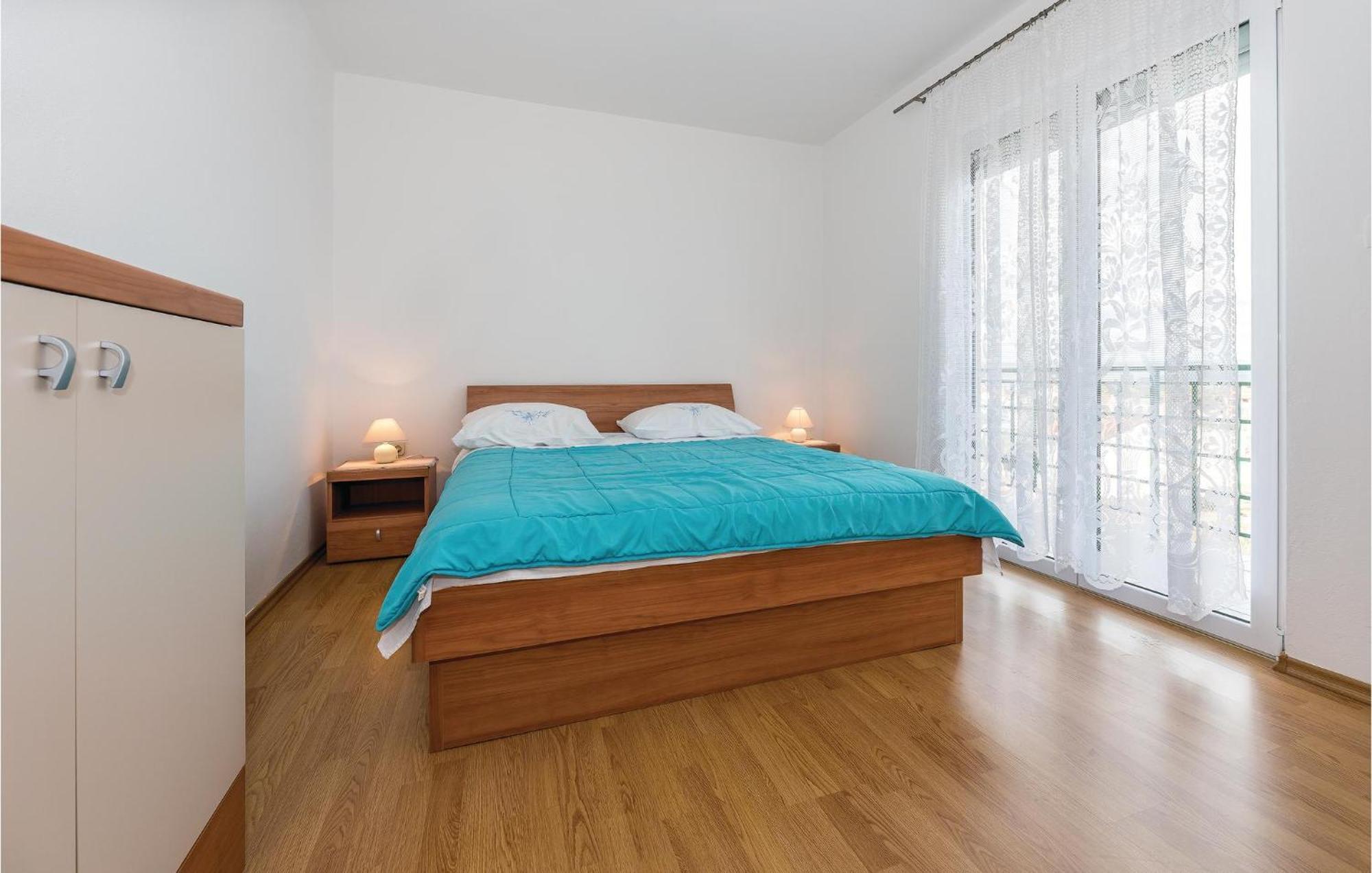 Beautiful Apartment In Raslina With Wifi Exterior photo